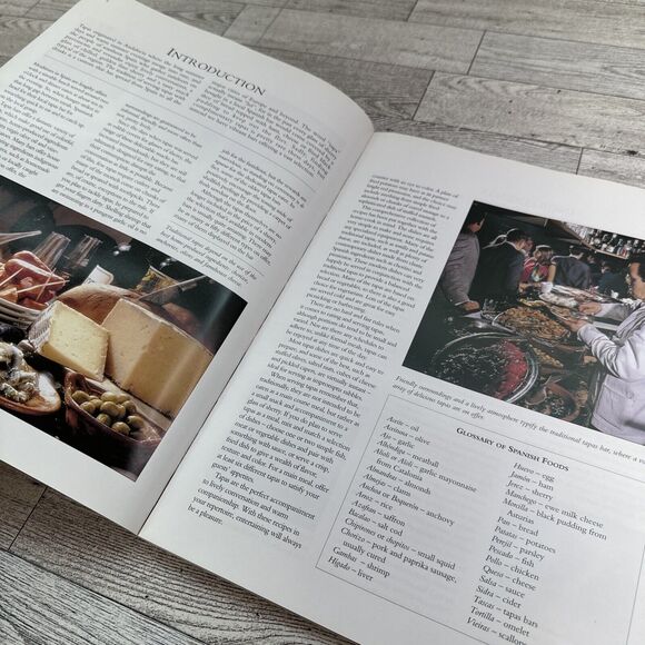 Great Tapas Essence of Spain Deliciously Authentic Snack Cookbook Silvana Franco - Picture 16 of 16